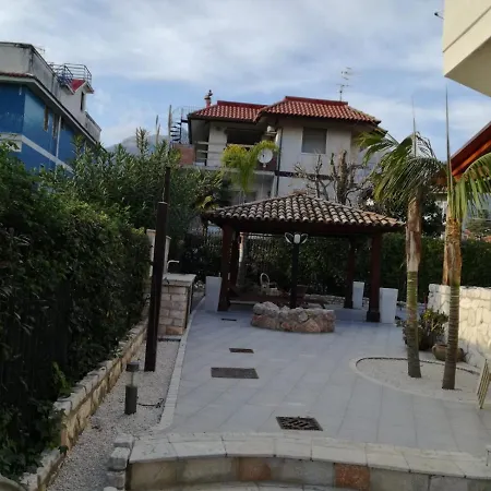 Villa Dior